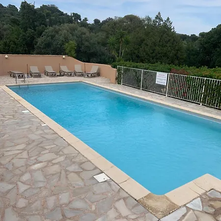 Дом отдыха U Latonu Порто-Веккьо